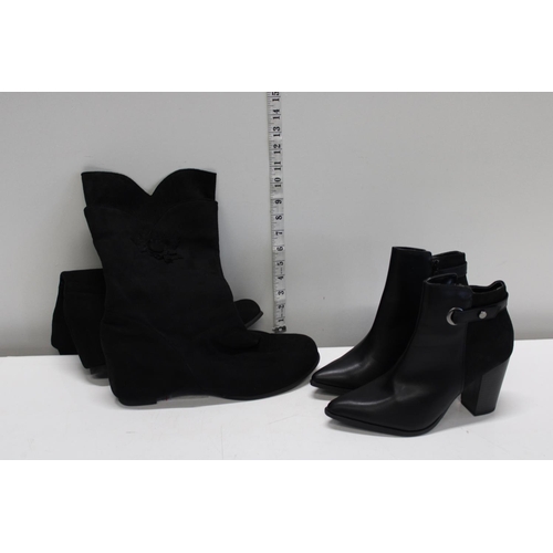 282 - Two pairs of ladies boots