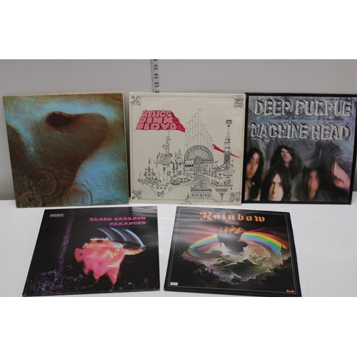 303 - A selection of collectable LP Records including Pink Floyd, Deep Purple, Rainbow and Black Sabbath