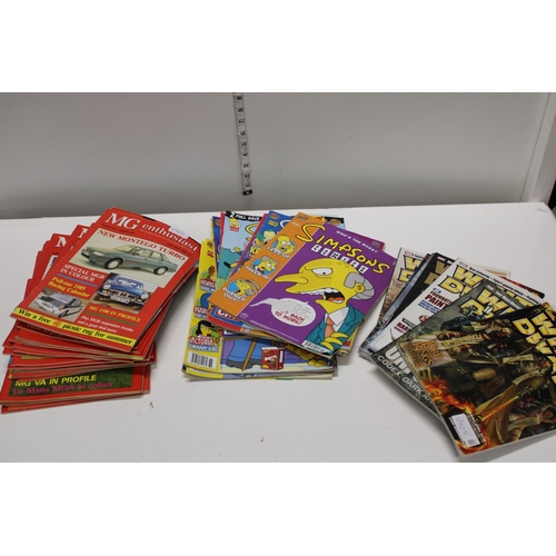 347 - A job lot of vintage magazines including MG Enthusiast, White Dwarf and Simpsons