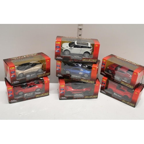 259 - Seven boxed Welly die-cast car models