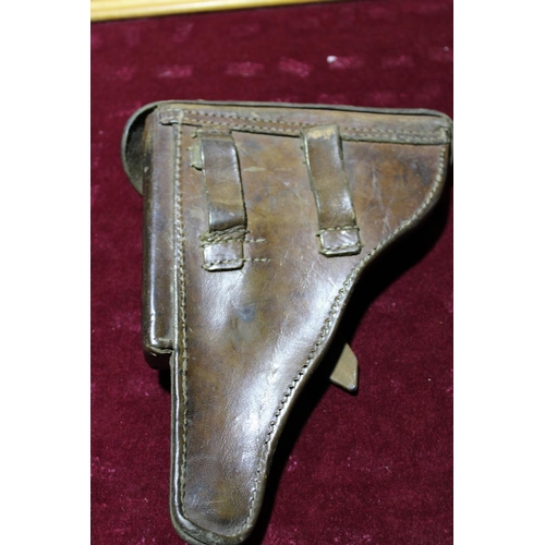 126 - A German WW1 brown leather Luger pistol holster stamped JM Eckart 1917 to the interior