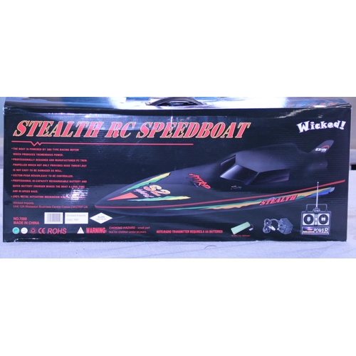 375 - Stealth RC remote control speed boat