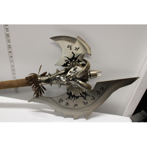 328 - A World of Warcraft Shadowmourne Axe, shipping unavailable