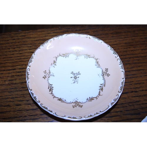 169 - A circa 1865 Minton tea service pattern number 3662