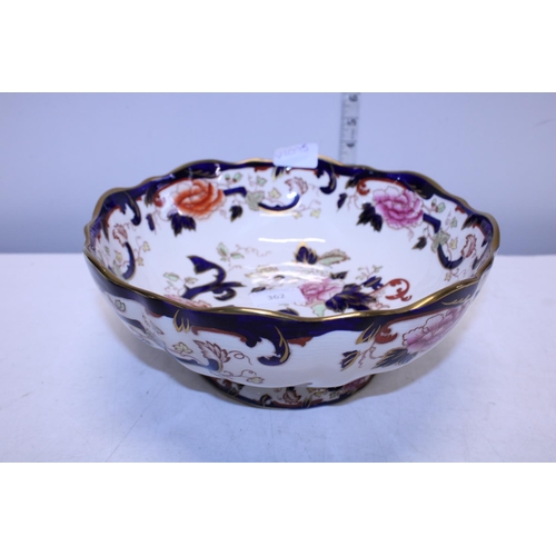 362 - A Mason's Mandalay pattern bowl d26cm