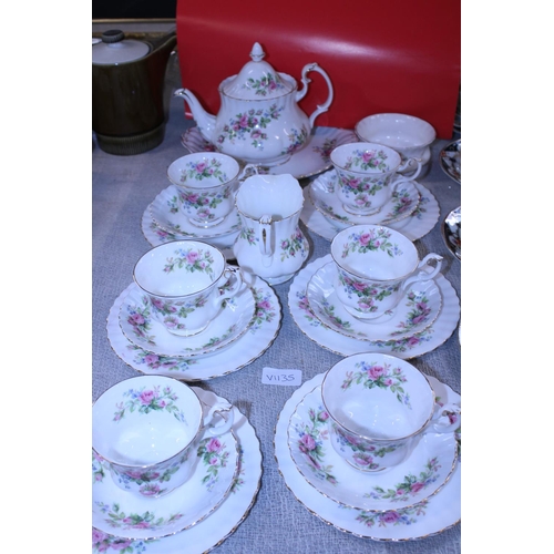 37 - A pretty Royal Albert 'Moss Rose' bone china tea service