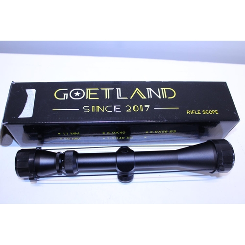 362 - A boxed Goetland rifle scope