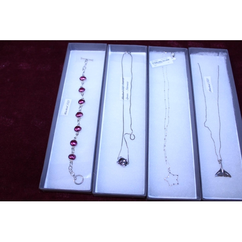 249 - Four pieces of 925 silver jewellery