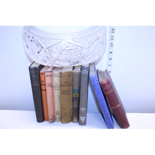 148 - A selection of antique/vintage books and a cut glass crystal bowl