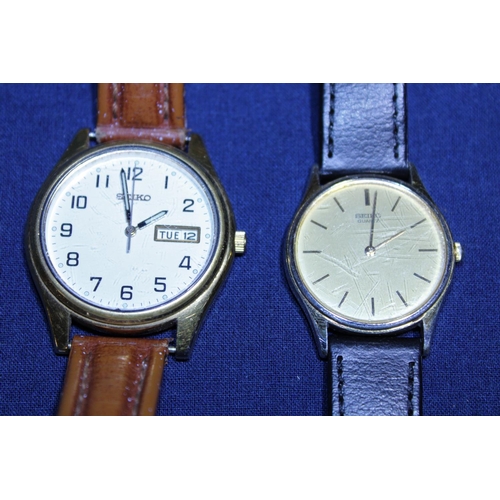 121 - Two Seiko Quartz men's watches (working)