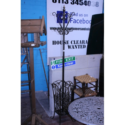 66 - A vintage metal hall stand/coat stand. Shipping unavailable