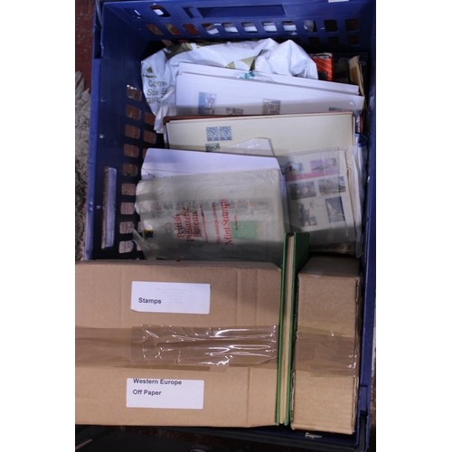 107 - A large tray of assorted world stamps