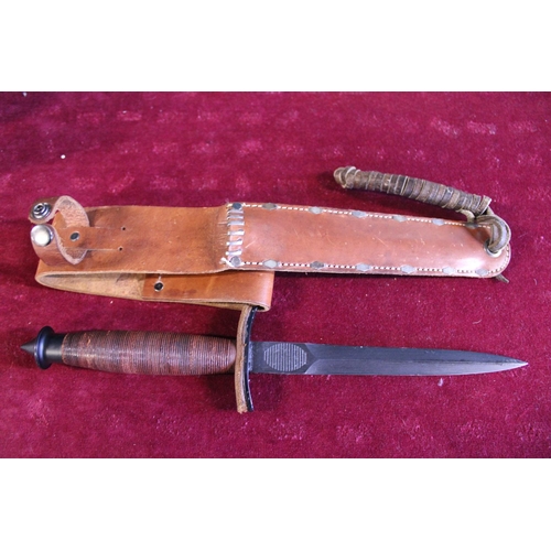 286 - An American style V42 'Devil Brigade' Stiletto fighting knife