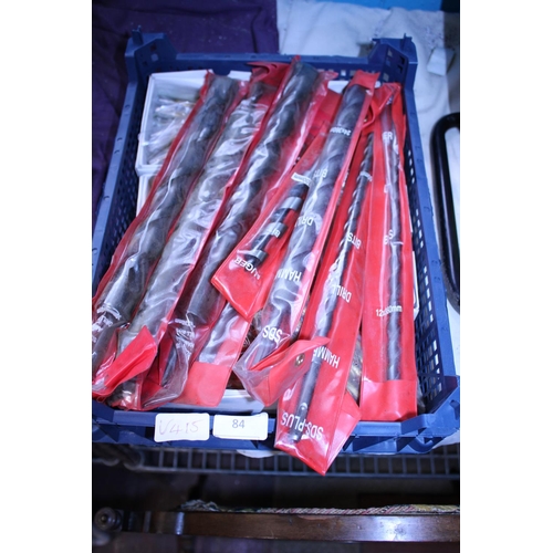 84 - A set of assorted new drill bits