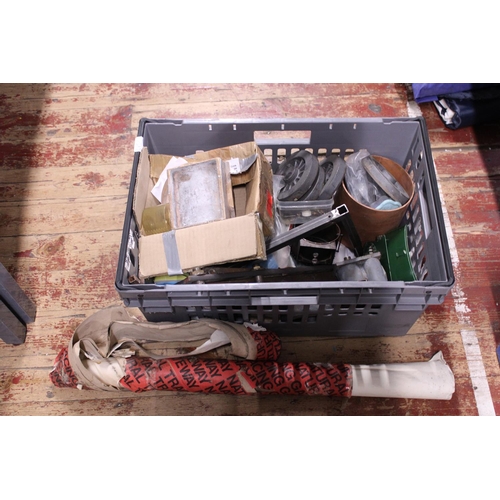 302 - A box full of 5 inch gauge parts and accessories. No shipping.