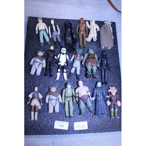 144 - Eighteen early 1980's Starwars figures