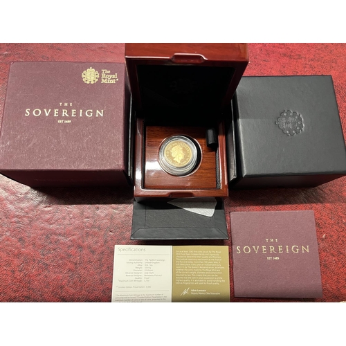 205E - A Royal Mint 2017 Piedfort sovereign gold proof coin. Struck in 22ct 15.97 grams. Limited Edition 17... 