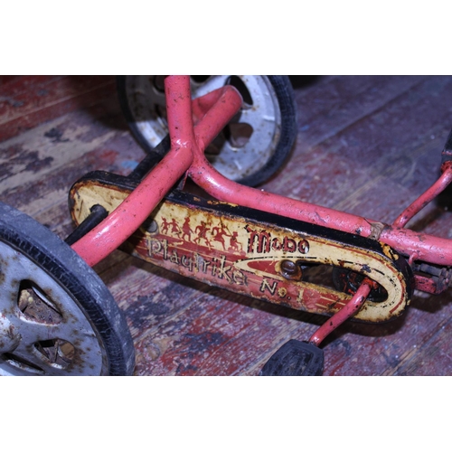 91 - A vintage Mobo child's tricycle. Shipping unavailable