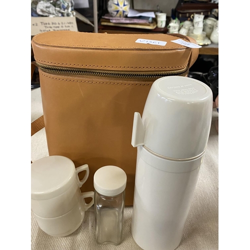 Thermos best sale picnic set