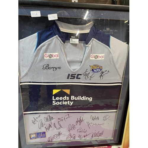 93A - A 2015? Framed Leeds Rhinos signed shirt, no shipping