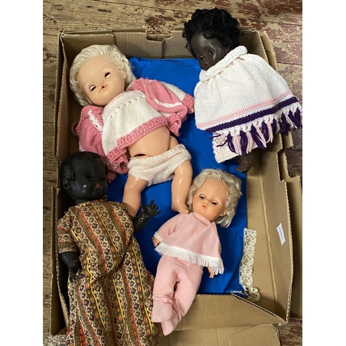 193 - A selection of vintage dolls and other accessories