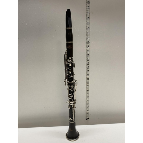 172 - A vintage J. Michael clarinet