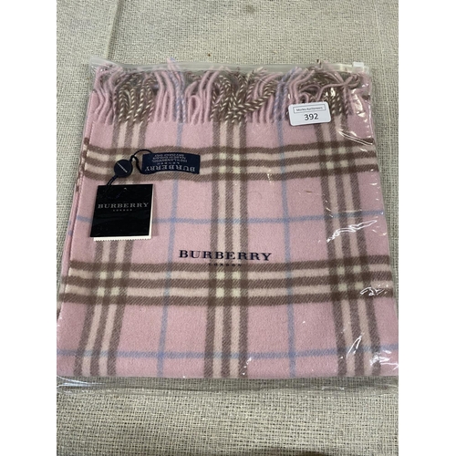 134 - A new with tags Burberry 100% lambs wool pink long scarf 166 x 38cm