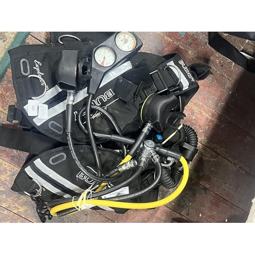 102 - A selection of scuba diving equipment (untested)