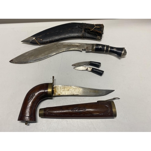 15 - A vintage Kukri and one other knife, over 18's only