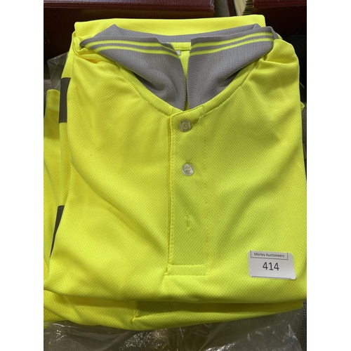 414 - A selection of new hi-vis clothing