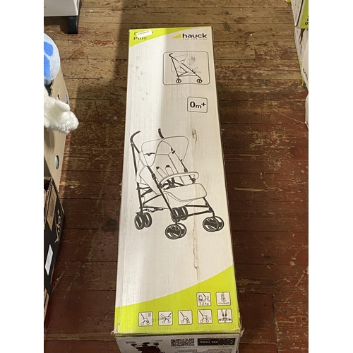 197 - A new boxed Hauck child's push chair (unchecked)