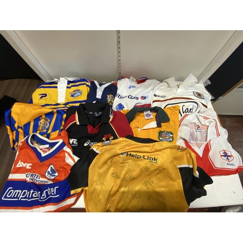 216 - A selection of assorted adult Rugby league shirts