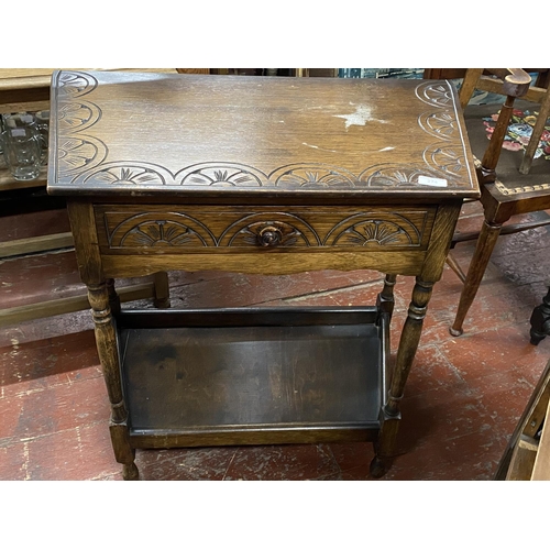 274 - A old charm table with central drawer, shipping unavailable