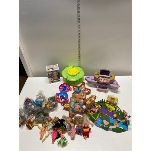 58 - A box of Polly Pockets, and other toys