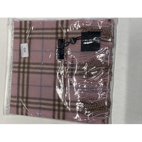 257 - A new with tags Burberry 100% lambs wool pink long scarf 166 x 38cm