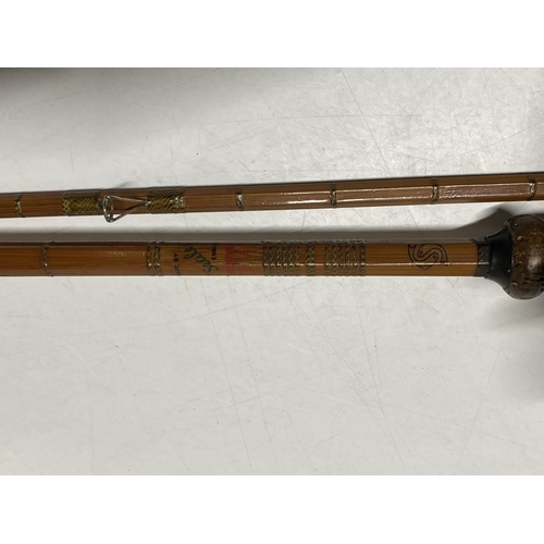 106 - A vintage Edgar Sealey octofloat deluxe split cane fishing with a Avon quivertip fishing rod, shippi... 