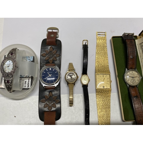 128 - A selection of assorted vintage wristwatches