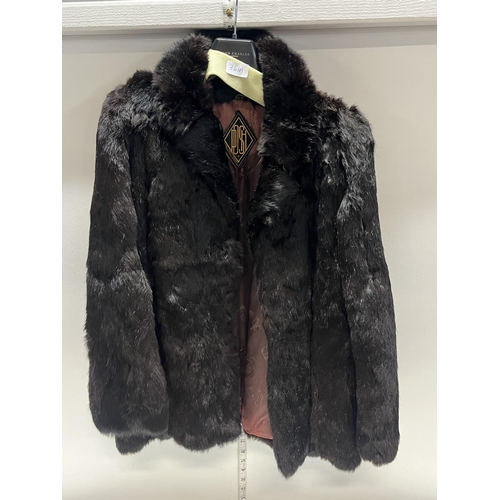 341A - A ladies fur coat