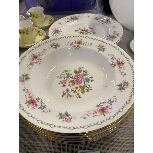 287 - Three Minton Marlow pattern dinner plates and six Paragon Tay San soup bowls, shipping unavailable