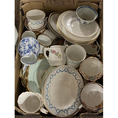 300 - A job lot of assorted ceramics, shipping unavailable