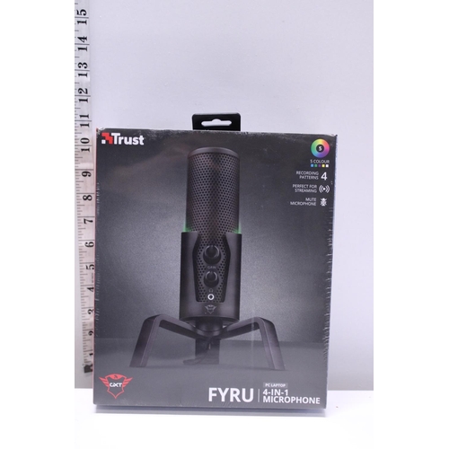 327 - A new sealed Fyru 4 in 1 microphone