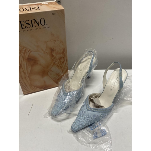 332 - A boxed pair of new Farfalla ladies shoes size 37 (new with slight marks)