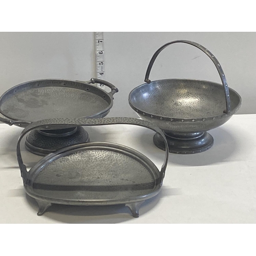 17 - Three pewter bowls (a/f)