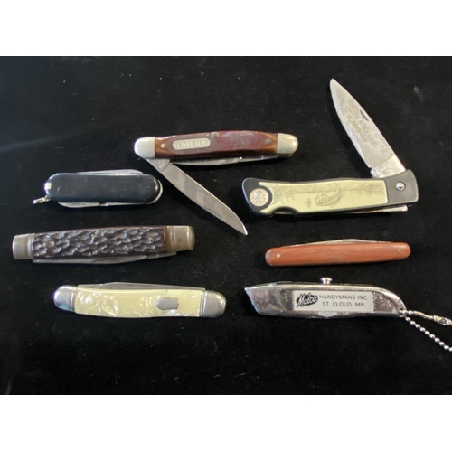 A selection of vintage pen knives, UK post only