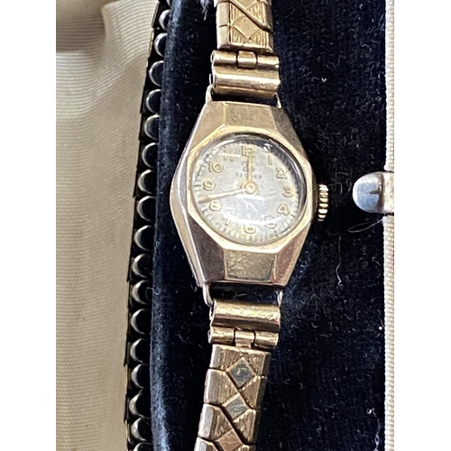 137 - A ladies 9ct gold ladies cocktail watch