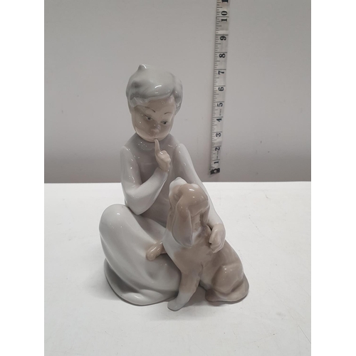 179 - A Lladro figurine