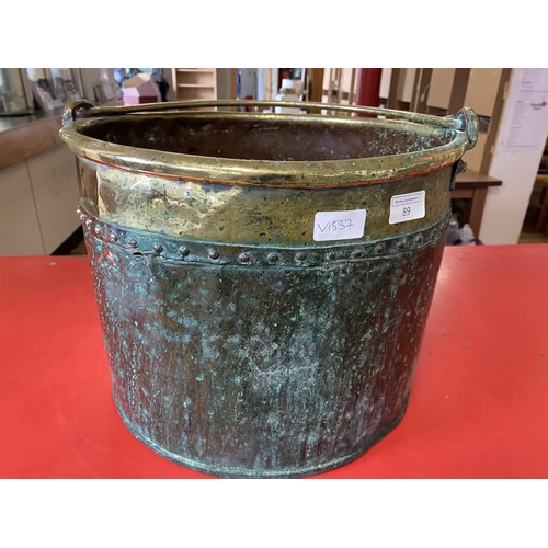 89 - A antique handmade copper and brass bucket with inscribed date to rim '1808' h29 x d37cm, shipping u... 