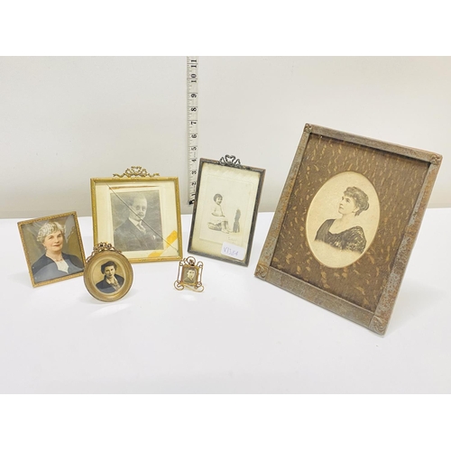 40 - A selection of assorted Victoriana including a Arts and Crafts style photo frame