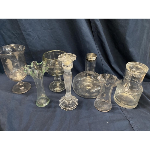 187 - A job lot of assorted glass wares including a celery vase.  no shipping