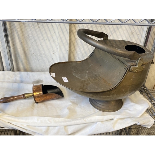 88 - A vintage brass coal scuttle with shovel.  no shipping